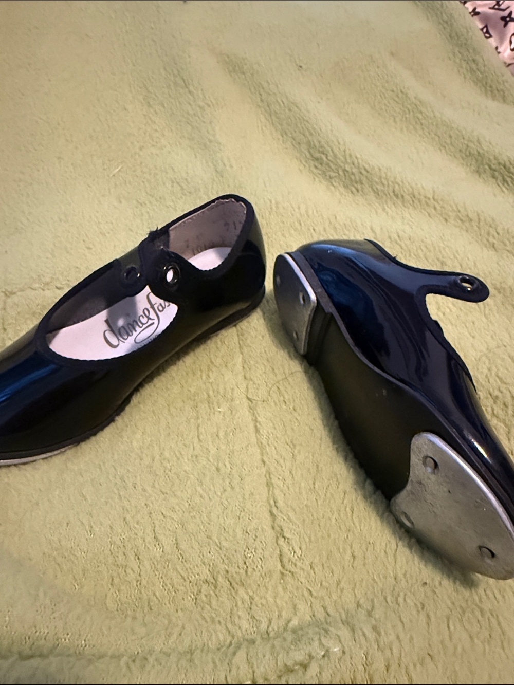 Dance fashions everything dancewear size 7 toddler Tap Shoes for Kids - Black